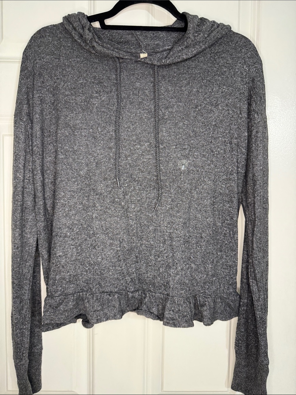 Live Love Dream LDI Heather Charcoal Gray Ruffle-Hem Hooded Pullover
